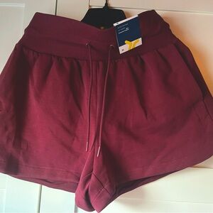Old Navy High Rise Dynamic Fleece Short